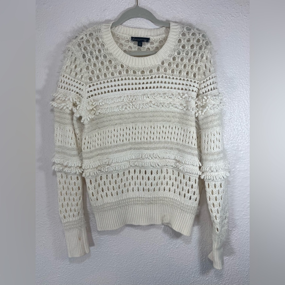 Banana Republic Tiered Fringe and Mesh Crewneck Pullover Sweater Women’s Medium